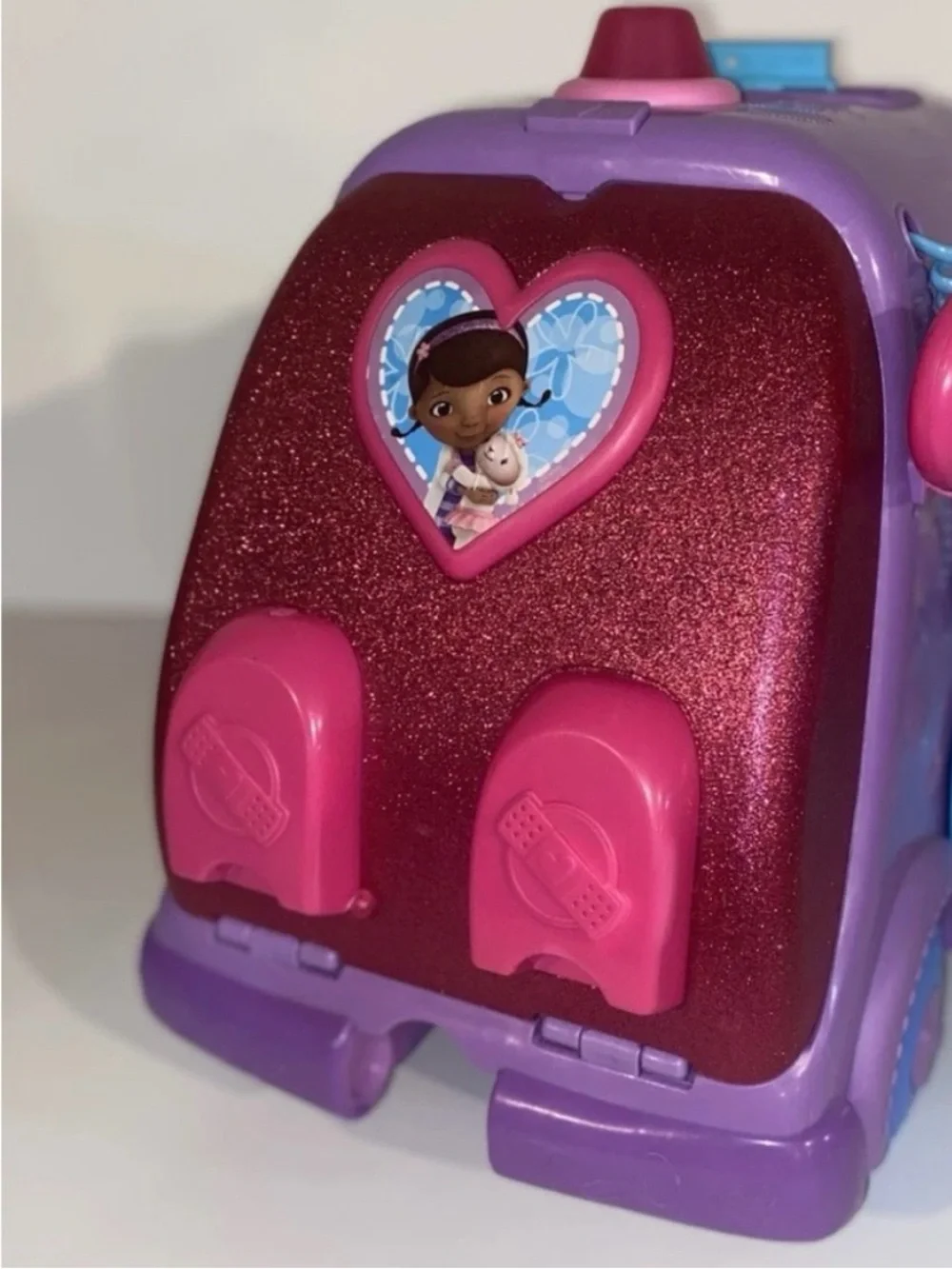 Disney Junior Doc McStuffins Get Better Talking Mobile Doctor Car RARE HTF